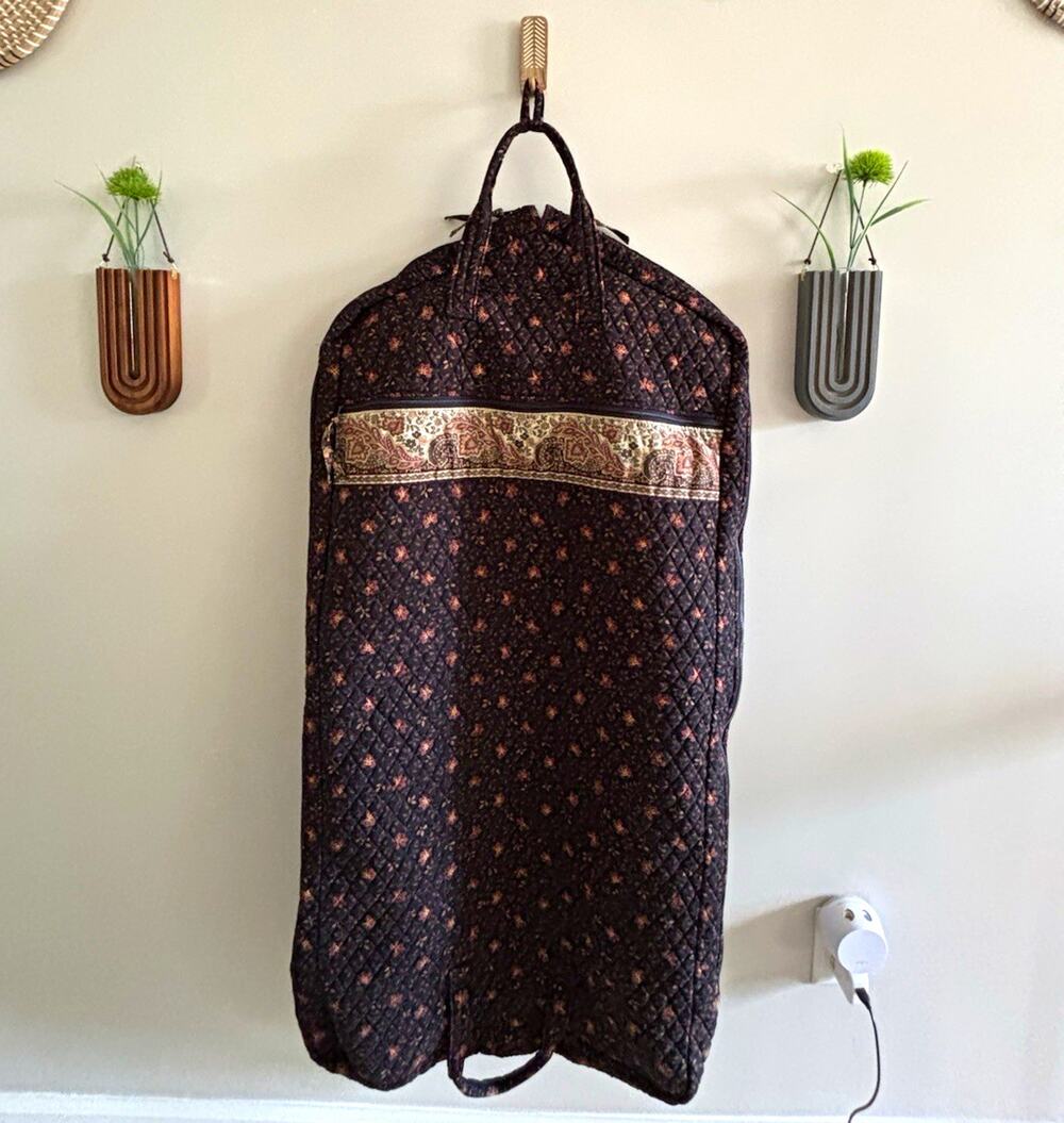 Vera Bradley Vintage Black Walnut w/Paisley Quilted Hanging Floral Garment Bag